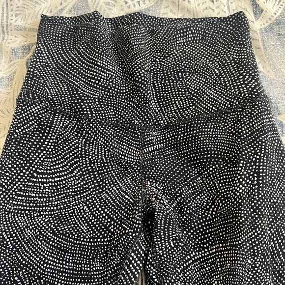 Lululemon Align Leggings High Waisted Full Length, workout wear, Size 4 - Picture 4 of 4